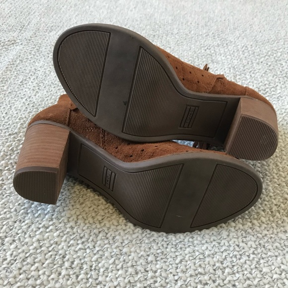TOMS Majorca Fringe Suede Peep Toe Bootie - Picture 6 of 10
